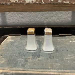 Vintage lusterware shakers